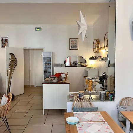 Eden - La Baigneuse 3* ז'ואן-לה-פינס