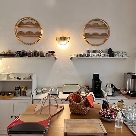 Eden - La Baigneuse מלון 3*