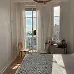 Eden - La Baigneuse 3*