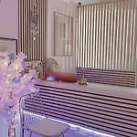 Eden - La Baigneuse Hotel
