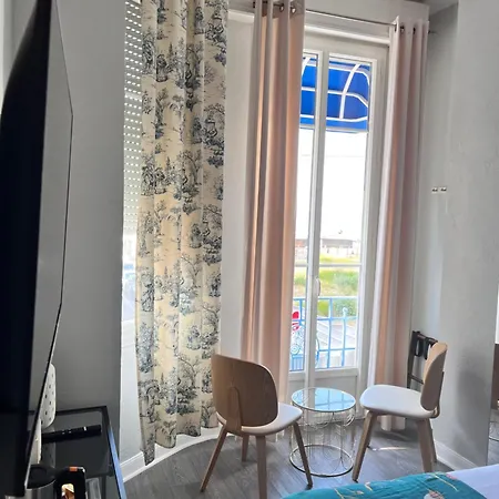 Hotel Eden - La Baigneuse