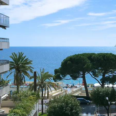 Eden - La Baigneuse Juan-les-Pins