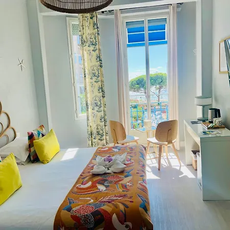 Eden - La Baigneuse 3*
