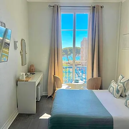 Eden - La Baigneuse 3*