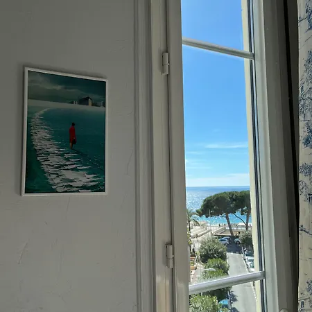 Eden - La Baigneuse Hotel 3*